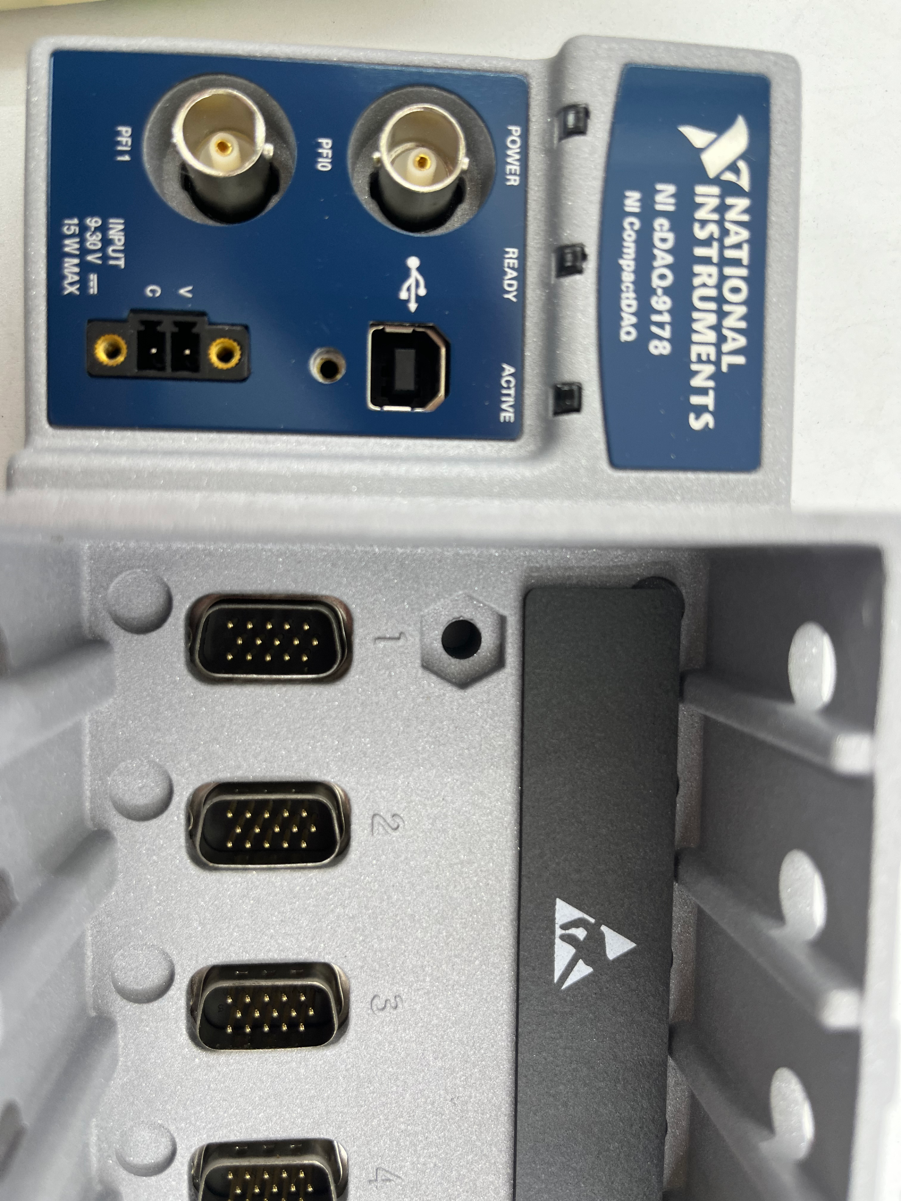 NI cDAQ-9178 8-Slot USB2.0 CompactDAQ Chassis with BNC Trigger PN:781156-01,MY SHOP,NI cDAQ-9178 8-Slot USB2.0 CompactDAQ Chassis with BNC Trigger PN:781156-01