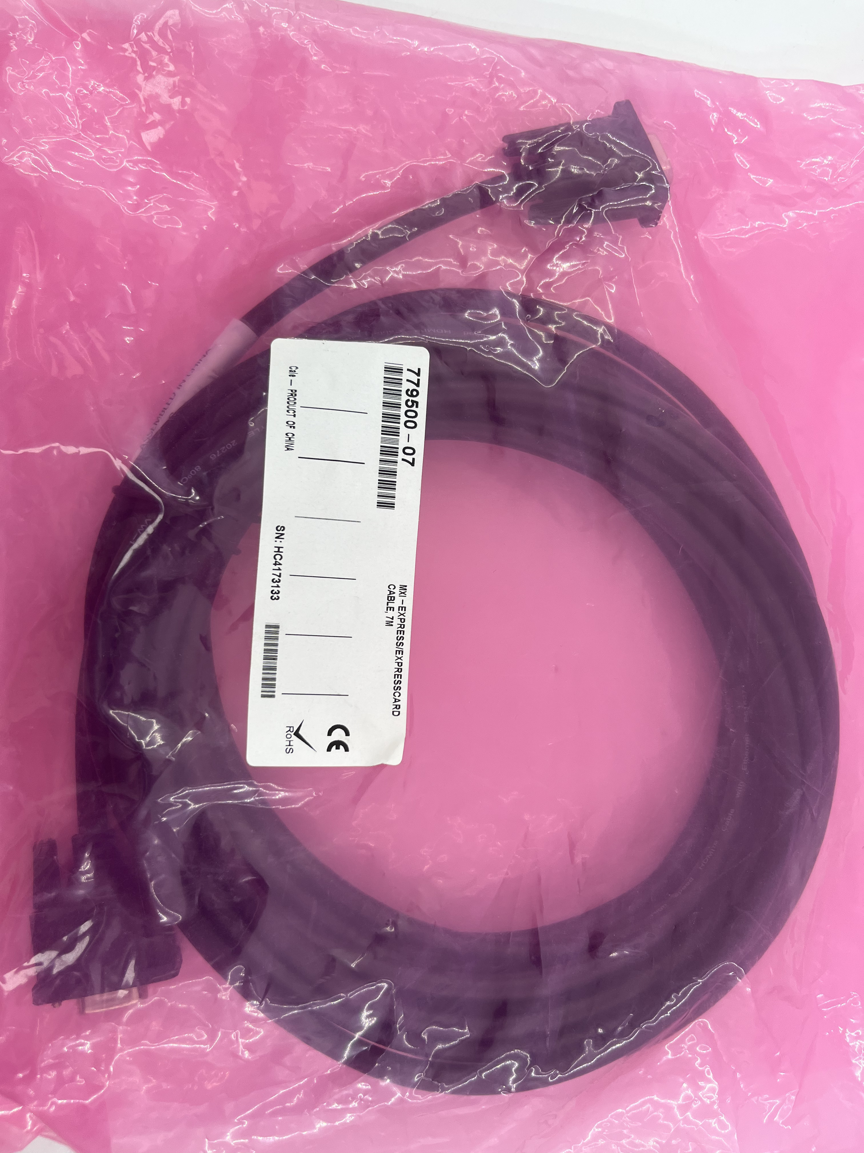 NI MXI-Express Gen1 x1 Copper Cable 7m PN:779500-07,NI-Module,NI MXI-Express Gen1 x1 Copper Cable 7m PN:779500-07