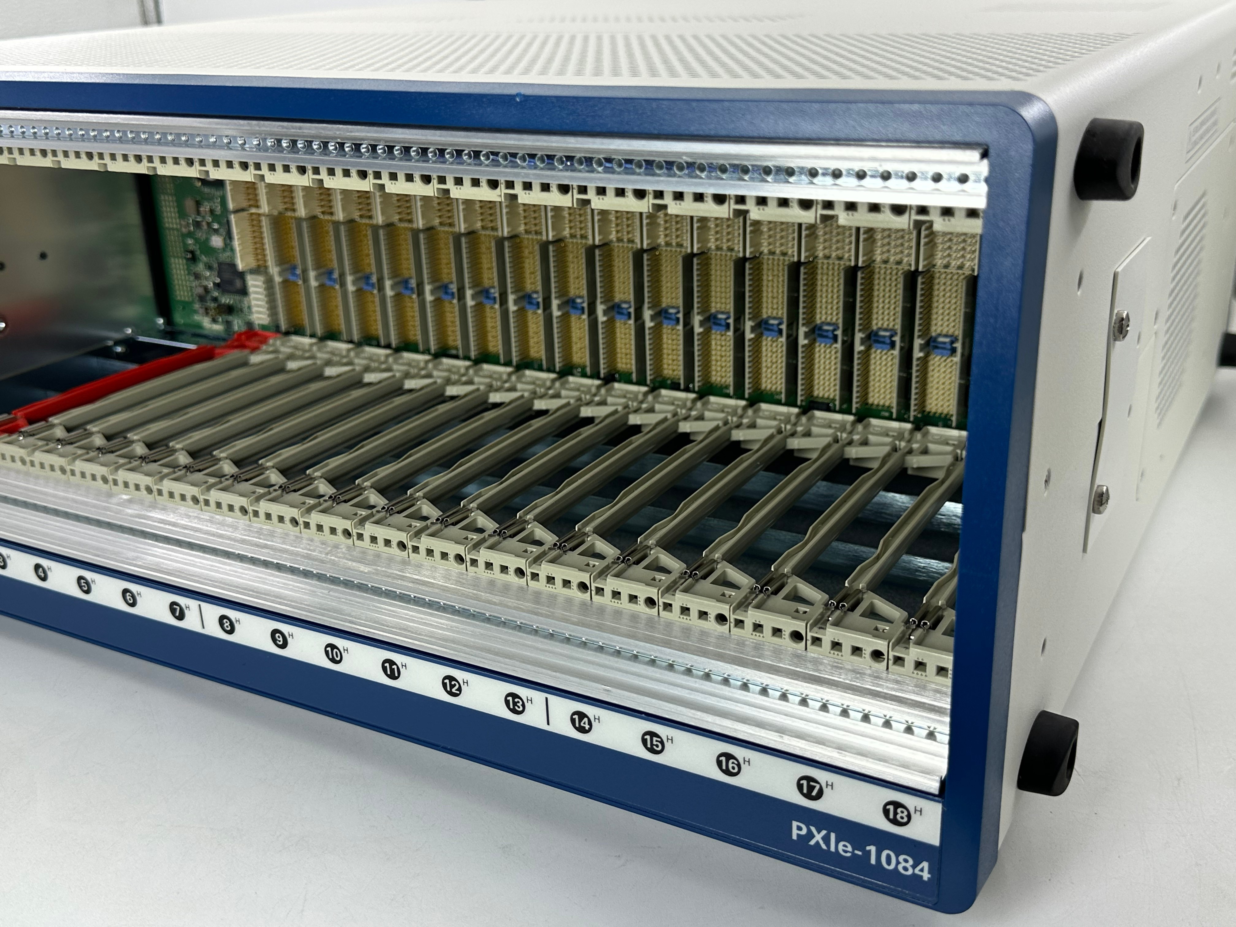 NI PXIe‑1084 784058-01 18-Slot PXIe Chassis 17 Hybrid Slots 4GB/s Backplane,NI-Module,NI PXIe‑1084 784058-01 18-Slot PXIe Chassis 17 Hybrid Slots 4GB/s Backplane