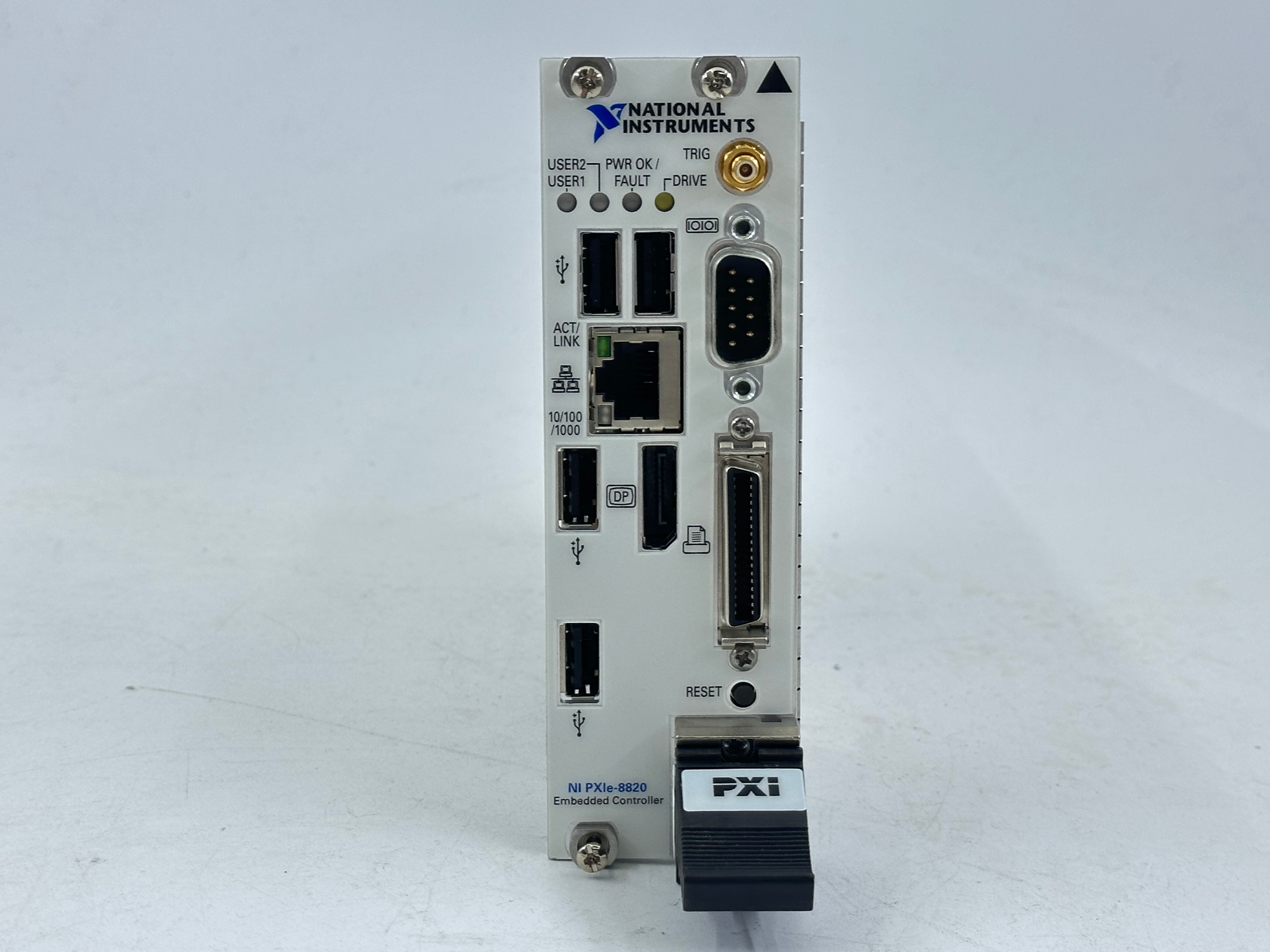 NI PXIe-8820 2-Slot PXIe Embedded Controller PN:782920-04,NI-Module,NI PXIe-8820 2-Slot PXIe Embedded Controller PN:782920-04