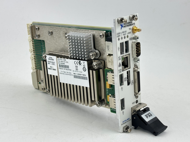 NI PXIe-8820 2-Slot PXIe Embedded Controller PN:782920-04,NI-Module,NI PXIe-8820 2-Slot PXIe Embedded Controller PN:782920-04