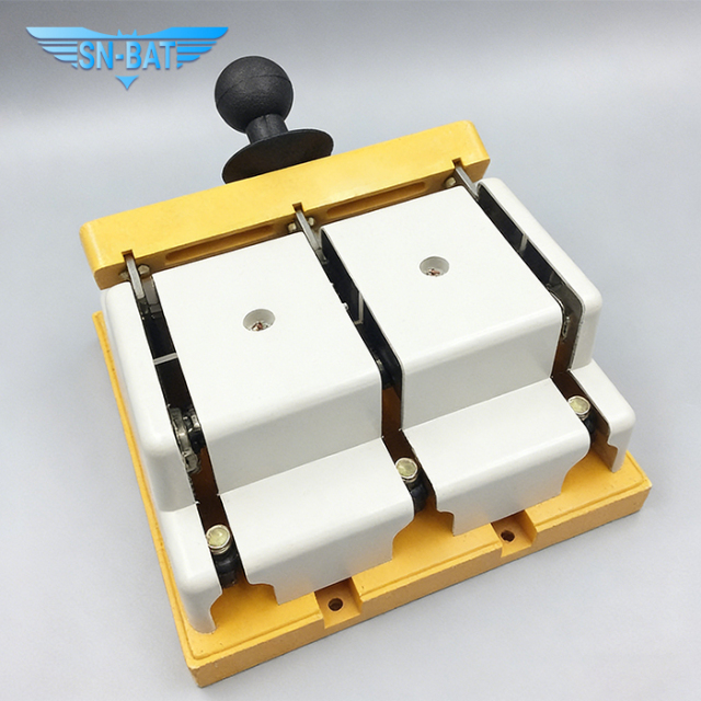 Low-voltage Isolating Switch