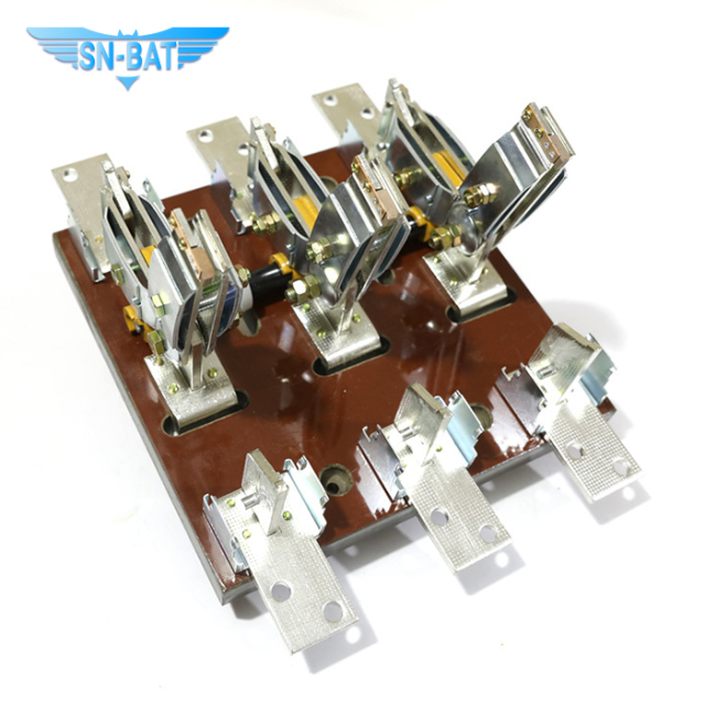 Low-voltage Isolating Switch