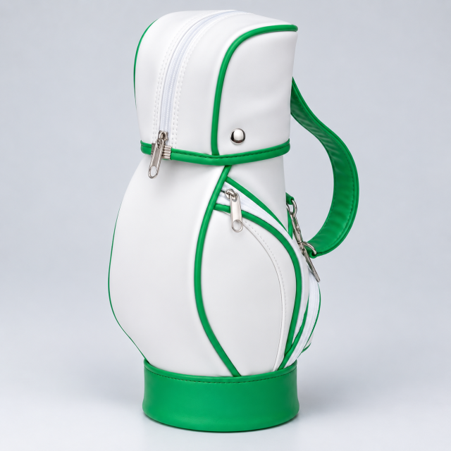 Lightweight kids golf bag with single shoulder strap and zip pockets