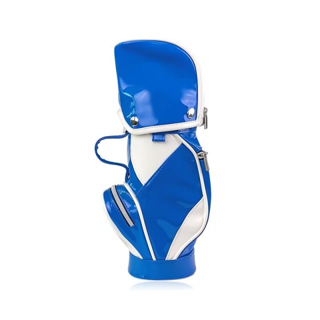 Lightweight golf club carry bag with zip top cover and side pocket