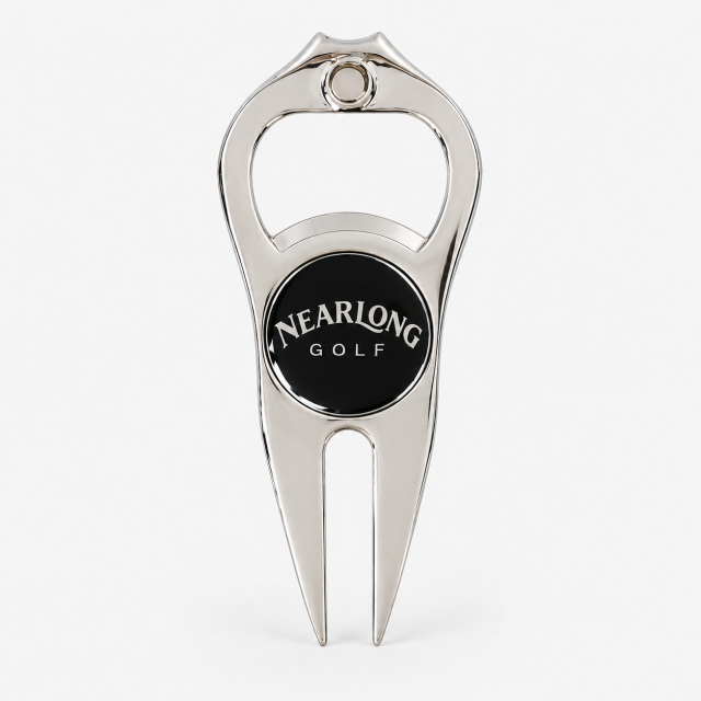Custom golf divot multi tool with removable ball marker