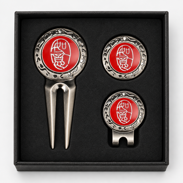 Engraved golf divot tool gift set with ball marker and hat clip
