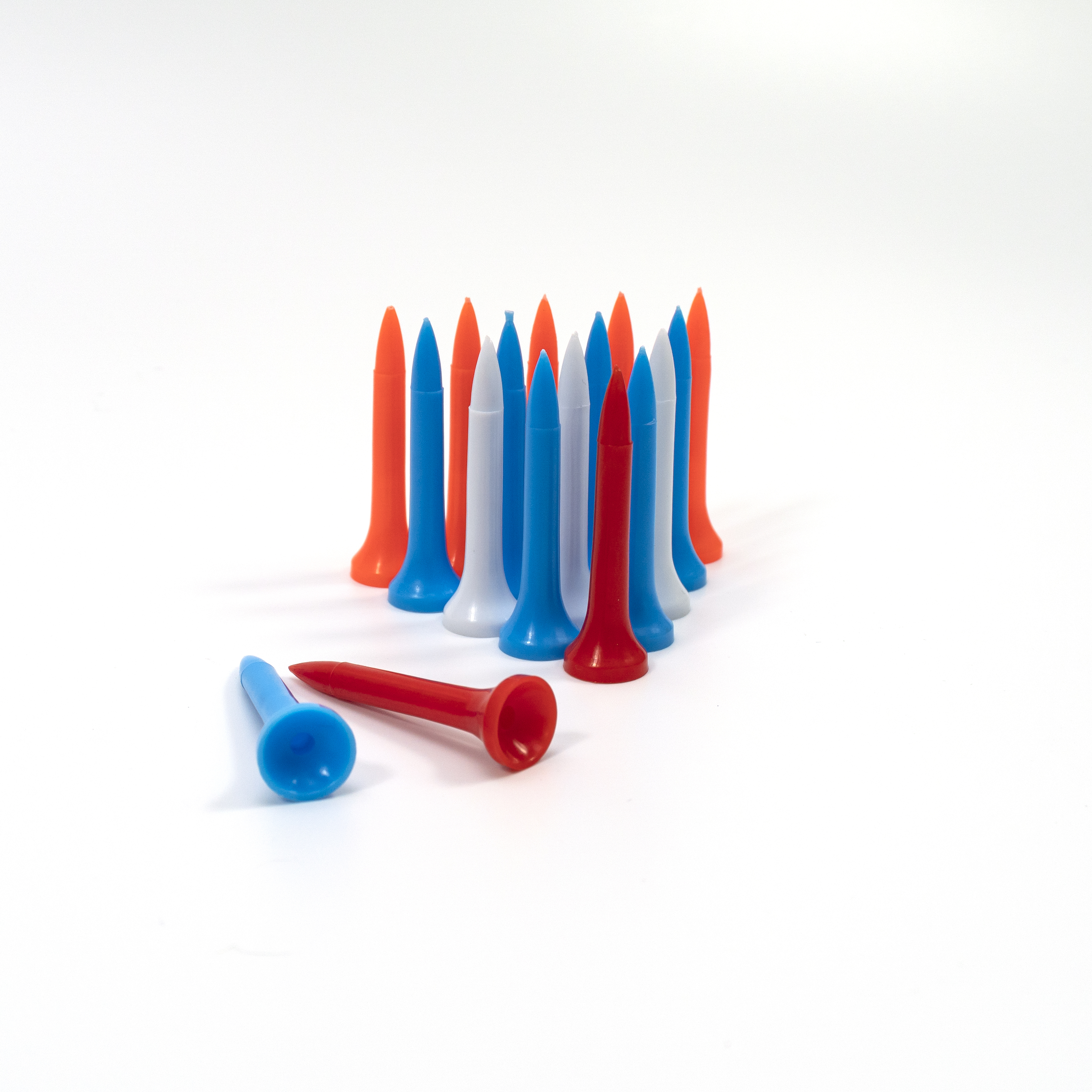 Plastic golf tees with large cup heads for bulk orders
