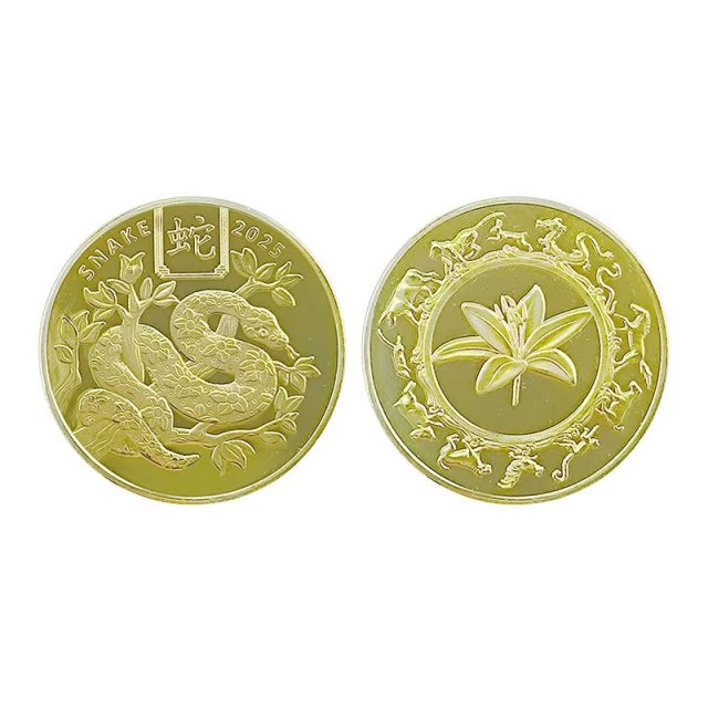 Double sided engraved golf coin marker with custom metal design