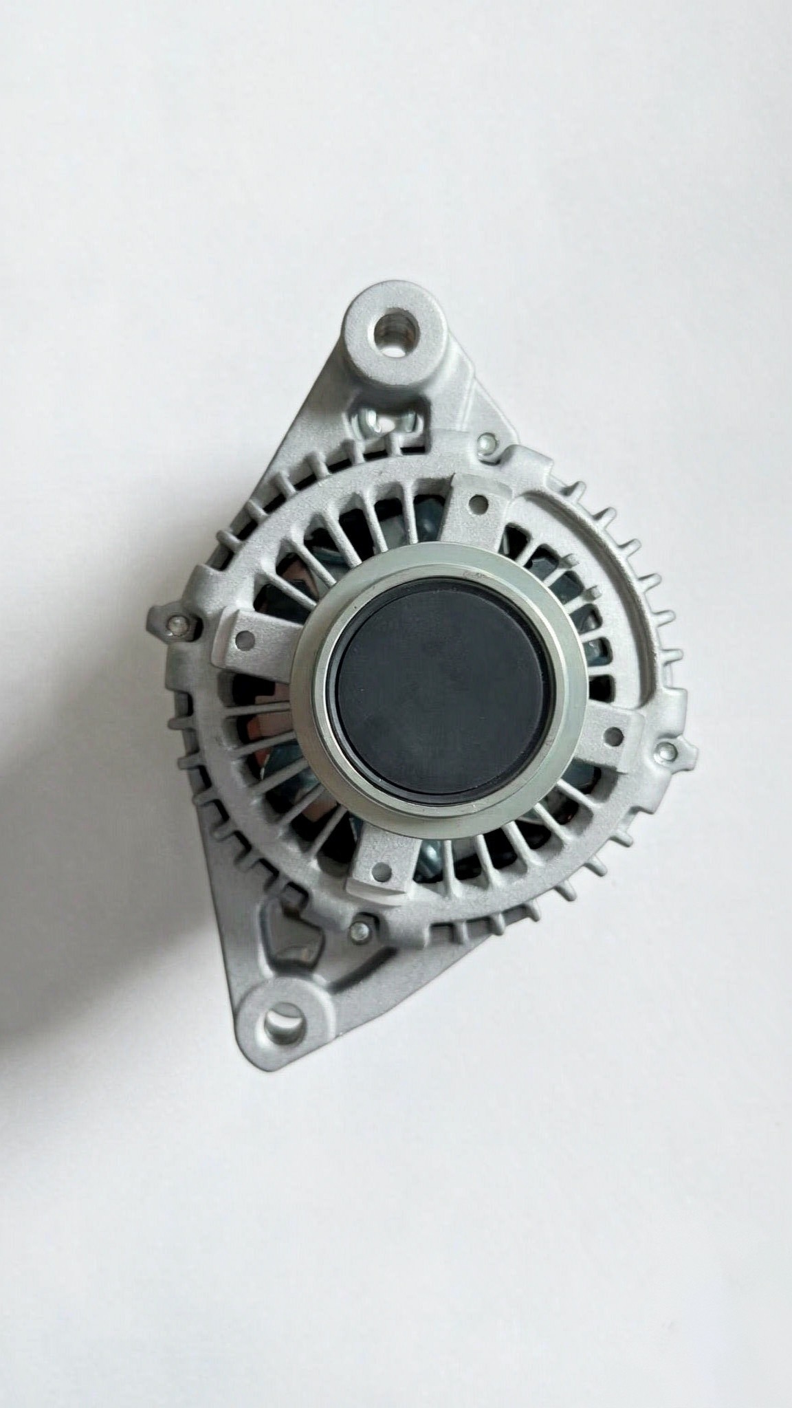 12V 110A   Auto Alternator with Clockwise Rotation for HYUNDAI   HXM-007,Starter Motor and Alternator supplier from China,12V 110A   Auto Alternator with Clockwise Rotation for HYUNDAI   HXM-007