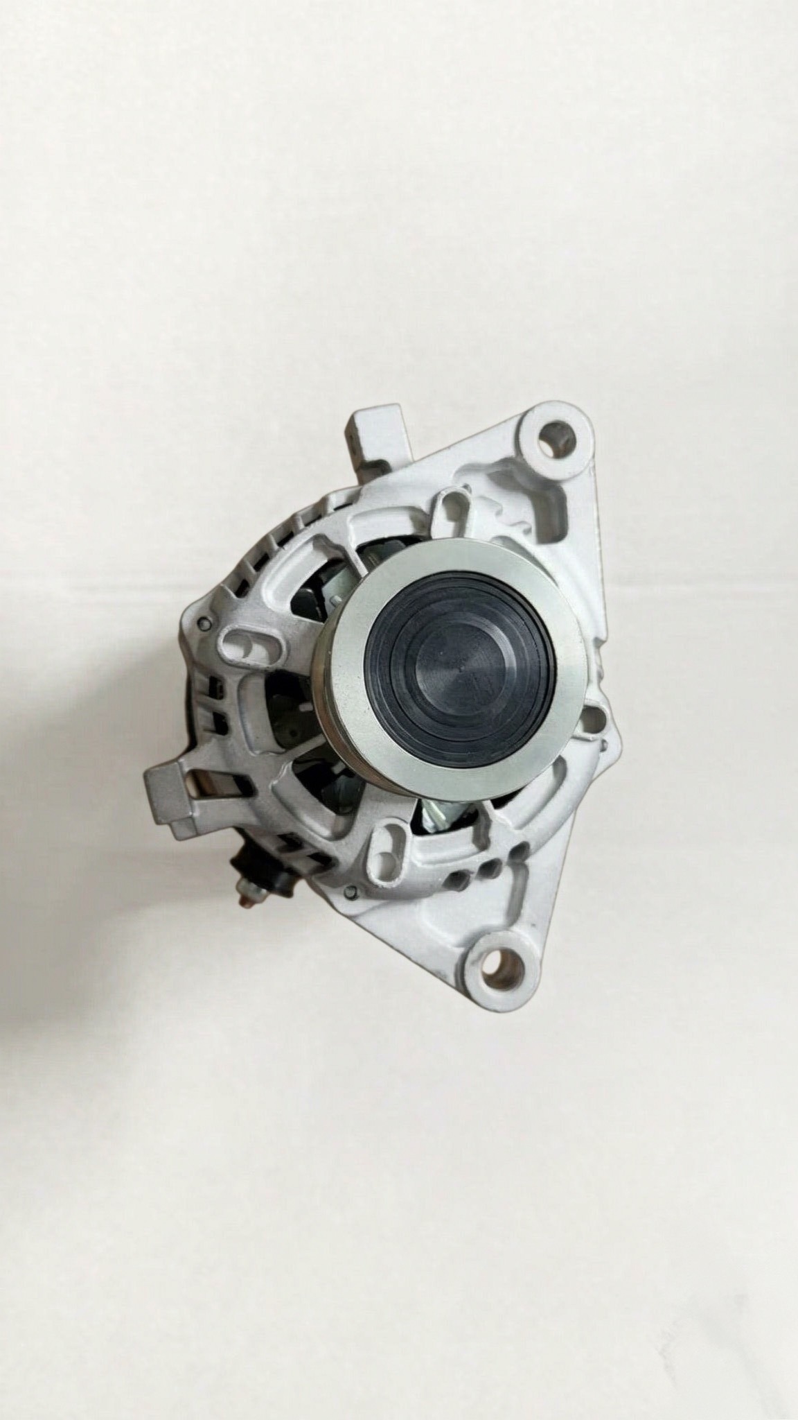 12V 100A   Auto Alternator with Clockwise Rotation for TOYOTA   HXM-008,Starter Motor and Alternator supplier from China,12V 100A   Auto Alternator with Clockwise Rotation for TOYOTA   HXM-008
