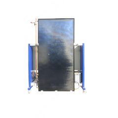 Производство горячей воды из возобновляемых источников: солнечный водонагреватель, плоский коллектор на крыше, учебное оборудование, обучение техническим навыкам, система обучения возобновляемым источникам энергии.