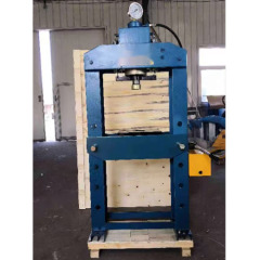 Manual Hydraulic Press With Safety Device CNC Machine Tools Didactic Equipment Teaching Equipment