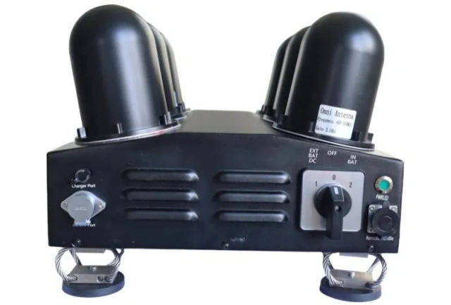 6 bands Vehicle-mounted Anti-FPV Anti-drone equipment 433Mhz 1.5g 2.4g 5.8g 1KM 2KM Drone Signal suppressor Equipment UAV Defense technology,Your low-altitude defense expert,6 bands Vehicle-mounted Anti-FPV Anti-drone equipment 433Mhz 1.5g 2.4g 5.8g 1KM 2KM Drone Signal suppressor Equipment UAV Defense technology
