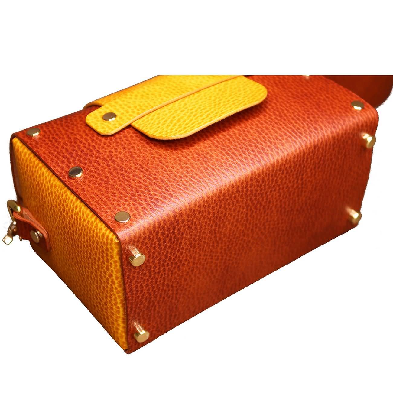 RAIKOU Damen Handtasche aus pflanzlich gegerbtem Leder italienische Lederwaren  Abendtasche Echt-Leder Schultertasche Umhängetasche schönes Vintage Design Vegetable-tanned leather box bag
