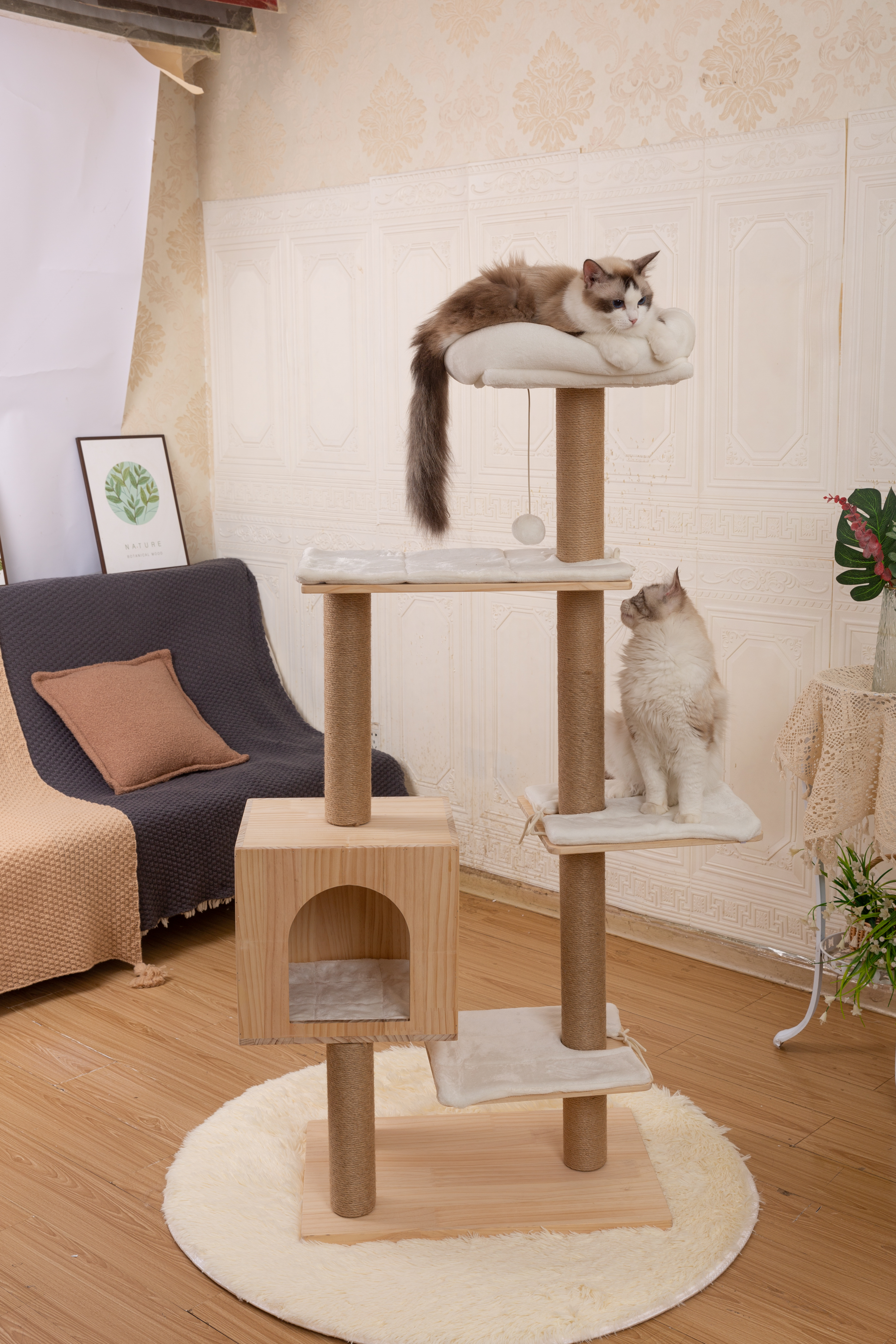 RAIKOU Pet Club Kratzbaum, Katzenkratzbaum, Kratzmöbel, Katzenspielzeug, Mehrere Ebenen, Kratzsäulen, Höhlen, Verstecke, Kratzfläche, Robust, Hochsitz für Katzen, Sisalseil, Römische Säule
