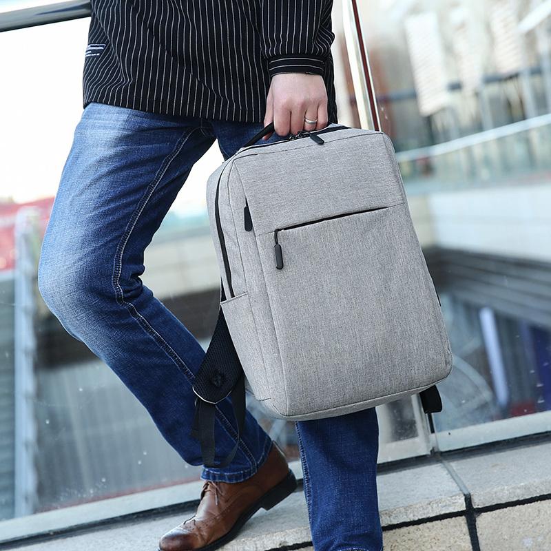 MAITY Laptop Rucksack 20-35L Tagesrucksack Freizeitrucksack Cityrucksack mit USB-Anschluss ultraleicht 15.6 Zoll für Herren und Damen Computerrucksack Schulrucksack für Arbeiten Reisen Business
