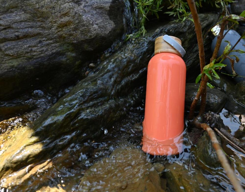 RAIKOU Thermoflasche Edelstahl Trinkflasche |500ml Vakuumisolierte Wasserflasche|Auslaufsichere Deckel|Sportflasche|0.5L |Heiß & Kalt