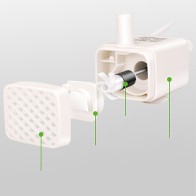 RAIKOU 2L Katzenbrunnen mit LED-Licht, Trinkbrunnen für Hunde, Leise Hundebrunnen  mit 3 Aktivkohlefilter, Automatischer Wasserbrunnen für Haustiere, Wasserspender für Katzen und Hunde, Blau