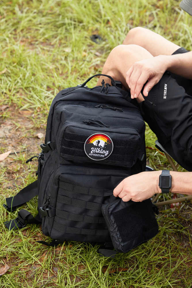 Taktischer Rucksack 45L – Schwarz – Militär- & Outdoor-Rucksack mit vielseitigen Fächern