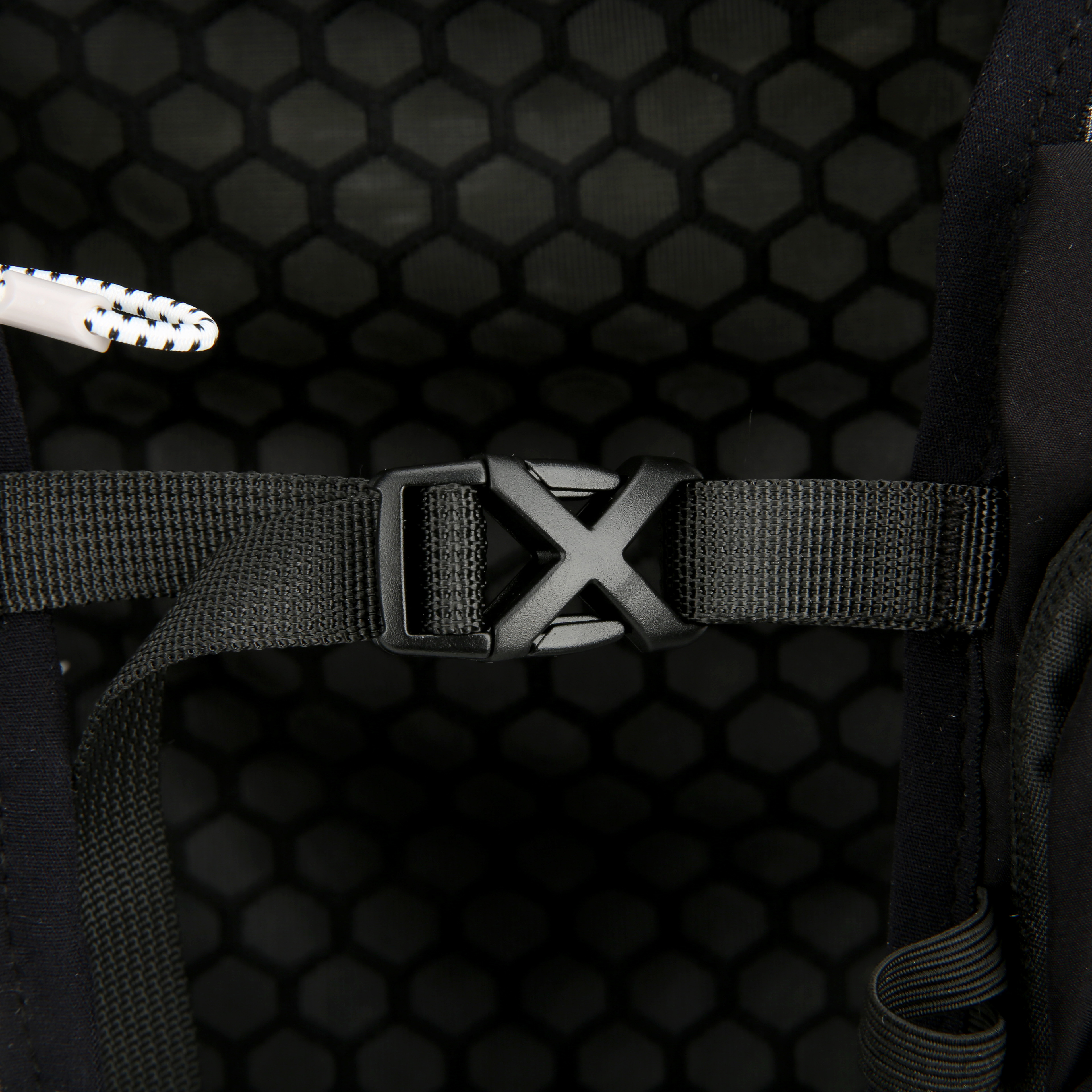 5L Wander-Wasserrucksack – Hydration Rucksack für Damen & Herren, Leichter Sportrucksack mit reflektierenden Streifen für Laufen, Radfahren und Outdoor-Aktivitäten