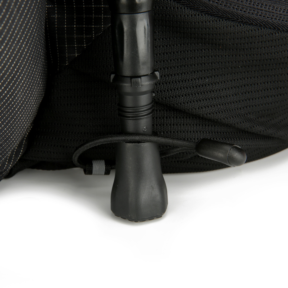 18L Laufweste für Damen und Herren, ultraleichter and wasserabweisender Fahrradrucksack (40 × 25 × 3,9 cm) mit Notfallpfeife, reflektierenden Streifen, Halterung für Trinkschlauch