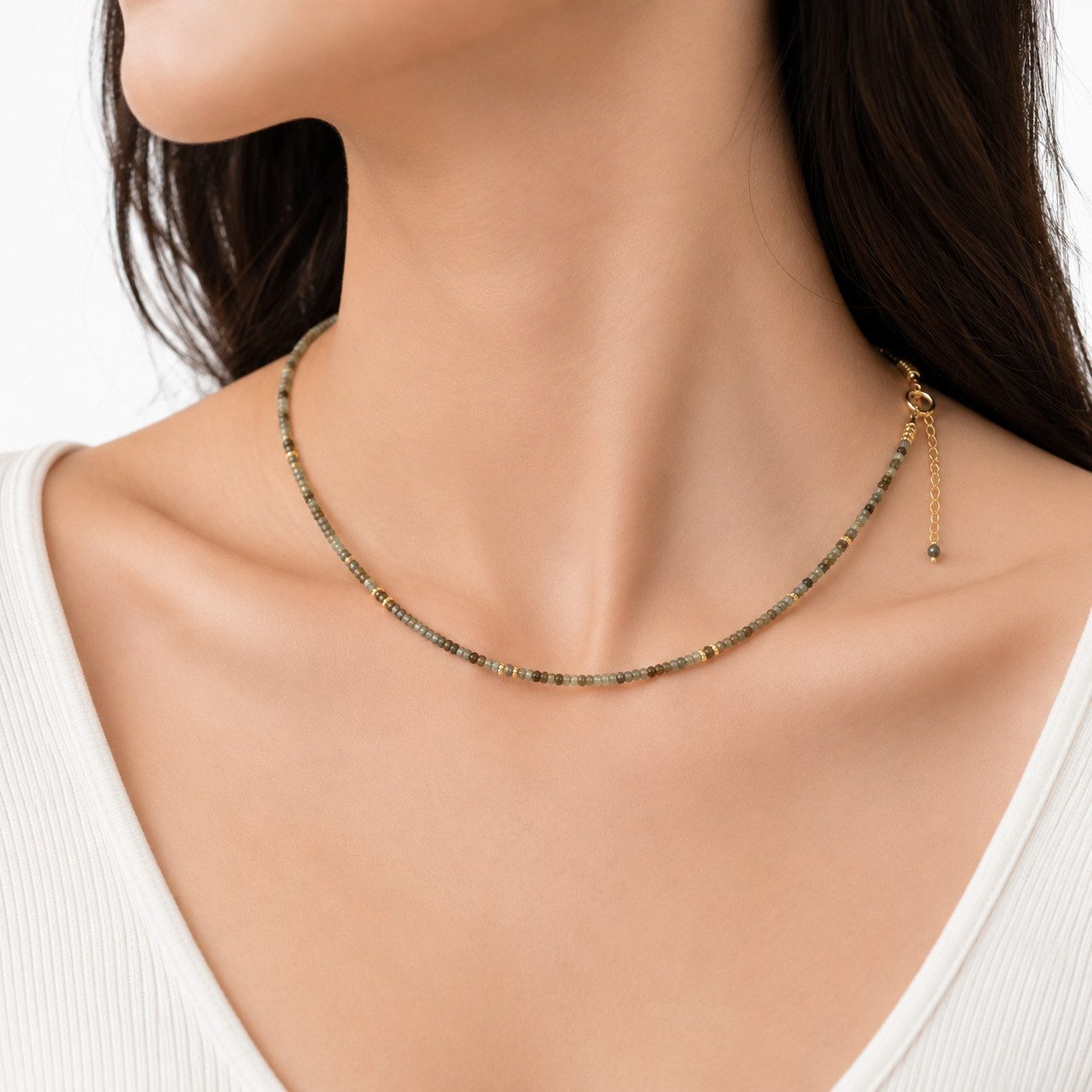 Perlenkette Damen mit Natursteinperlen – Vergoldete Halskette, verstellbar, filigraner Schmuck für Alltag & Anlass
