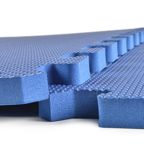 Selection of vibrant color options for kids' interlocking foam playroom flooring.