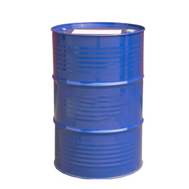 Industrial 200kg drums and 20kg buckets of colorless polyurethane binder for rubber granules.
