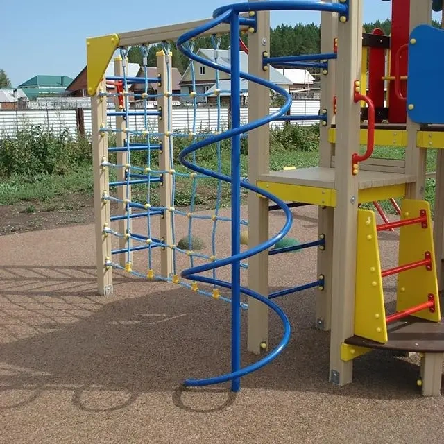 UV-resistant EPDM rubber mulch maintaining vibrant color in intense outdoor sunlight.