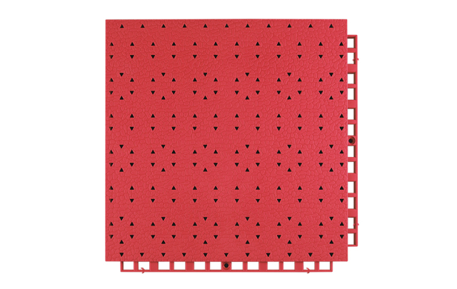 Underside view of a 305×305×13mm TPR kindergarten safety flooring tile showing the cylindrical ring bottom structure and cross rib support feet, which distribute fall impact loads and maintain substrate clearance for drainage and ventilation in outdoor early-childhood facility installations.