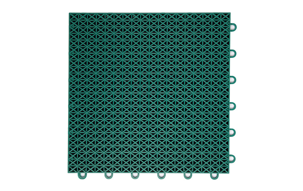 Top-down view of a 305×305×15.8mm double-layer diamond polypropylene interlocking sports tile showing the diamond matte surface pattern, designed for superior multi-directional anti-slip performance on basketball, volleyball, and badminton court surfaces.