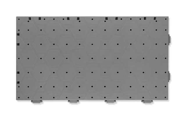 Underside view of a 60×33×3cm load-bearing PP interlocking lawn protection event flooring tile showing the hexagonal structure support at the bottom, enlarged base space, and air holes that distribute bearing loads across the tile footprint and maintain turf air permeability and moisture retention during temporary event coverage, conforming to GB/T 24508-2020.