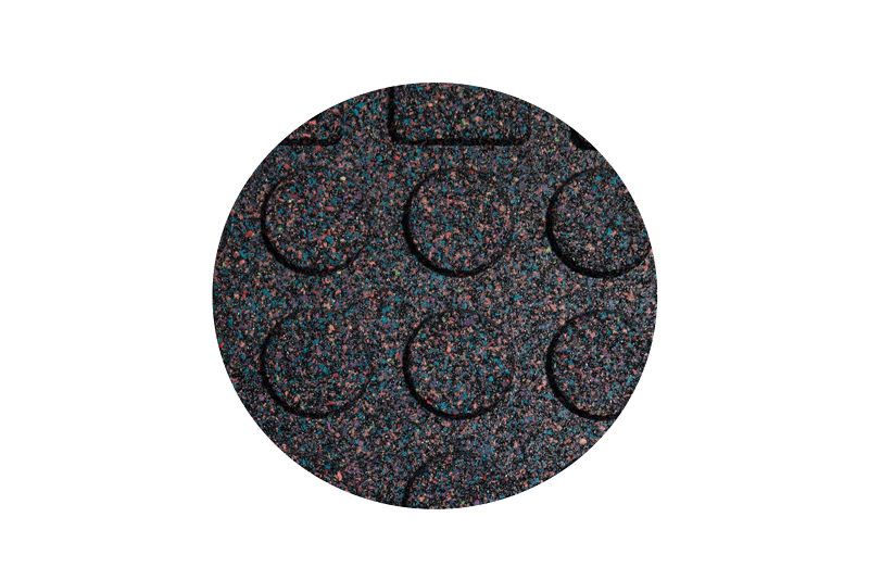 Cross-section thickness detail of the YC-PMP lightweight composite rubber floor mat showing the four available thickness profiles — 15mm, 20mm, 25mm, and 30mm — illustrating the material depth range for shock absorption selection from surface protection at 15mm through to heavy lifting platform impact attenuation at 30mm in home gym and fitness room flooring installations.