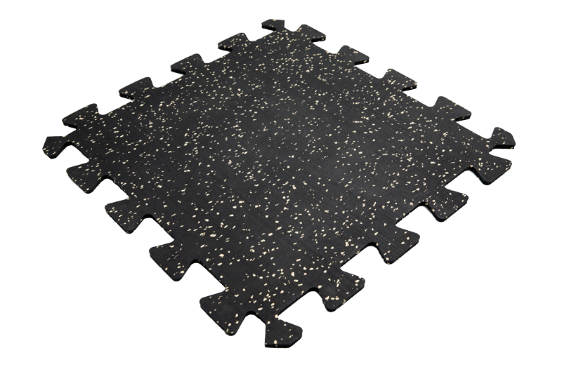 Macro texture detail of the composite elastic rubber mat high-temperature pressed coil surface layer, manufactured via precise rotary cutting, showing the low-porosity easy-to-clean surface structure for commercial gym and industrial floor deployment.