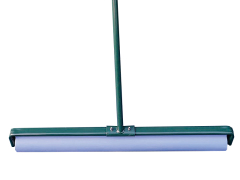 Profile view of the dark green 737mm wide aluminum court water roller squeegee with its high-density gray sponge roller resting on a hard tennis court surface.