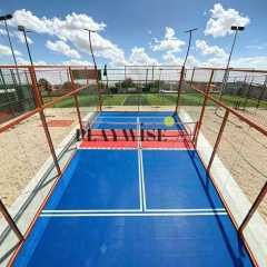 Steel tube frame structure with corner columns and light posts for padel court