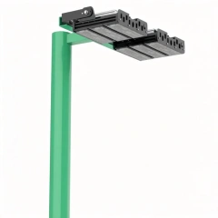 Polarized anti-glare tennis court light fixture with LED housing design
