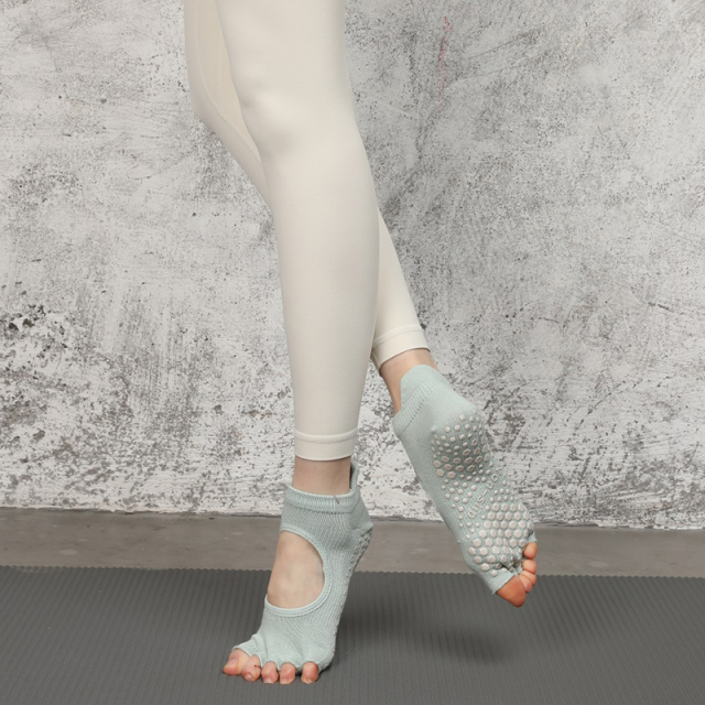 Non-Slip Yoga & Pilate Grip Socks Cotton Toe Socks with Logo,MY SHOP,OEM Wholesale Custom Design Logo Non-Slip Yoga & Pilate Grip Socks Cotton Toe Socks with Logo