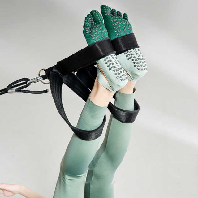 Women's Five Finger Anti-Slip Pilates Yoga Socks,MY SHOP,Women's Five Finger Anti-Slip Pilates Yoga Socks Comfortable Cotton Grip Socks with 5 Toes Non-Slip Sports Entertainment Product