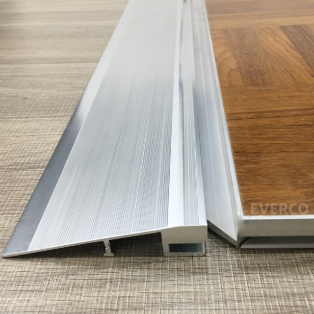 Matte screw lock parquet wood portable dance floor for rental business indoor events