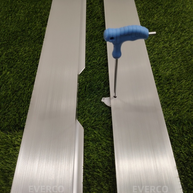 Silver Beveled Aluminum Edge for Cam Lock Dance Floor,EVERCO-Screw-Lock/Cam-Lock/Waterproof Portable Dance Floor for Rental Company Outdoor Indoor Wedding Hotel Events,Silver Beveled Aluminum Edge for Cam-Lock Dance Floor