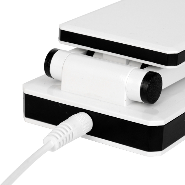 DC power interface and cable for portable LED lamp, supporting hybrid power supply for international markets.