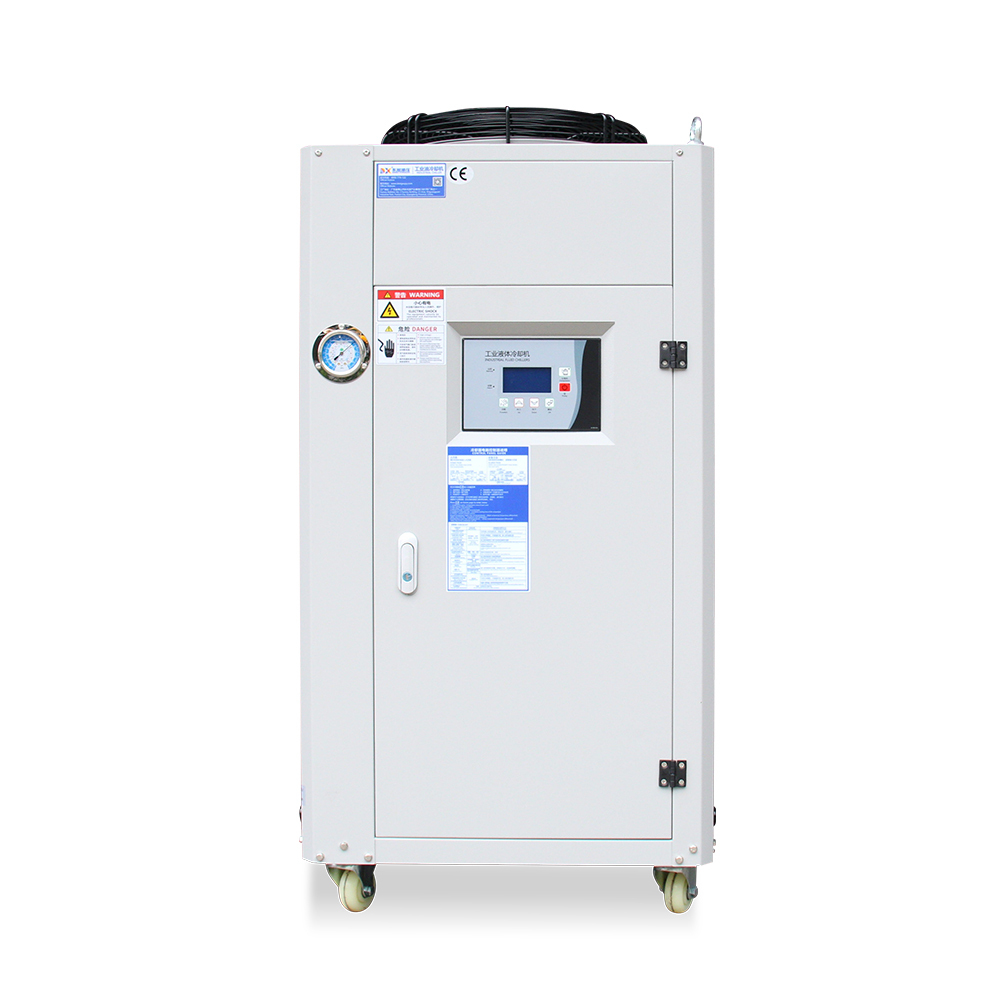 The DXY-PA28 medium-sized oil-cooled machine with high heat dissipation is suitable for use with injection molding machines and die-casting machines