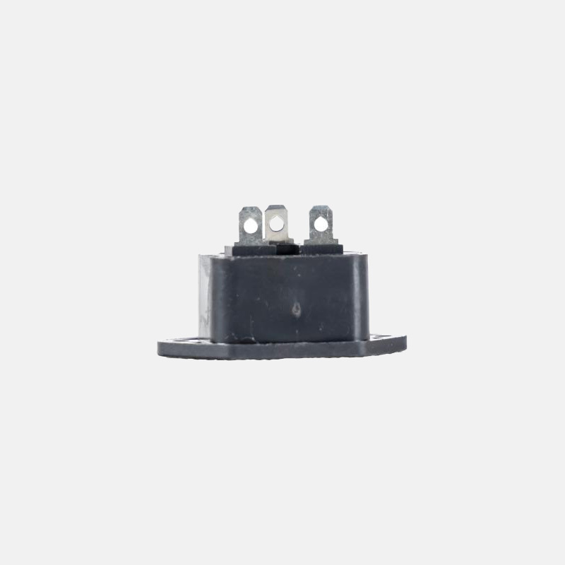 Square-shaped power socket 10A 250V