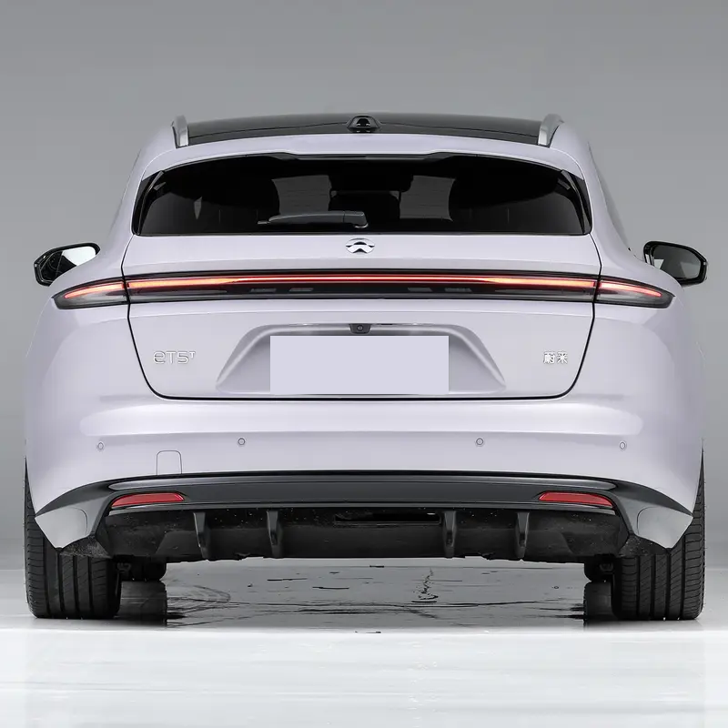2025 NIO ET5T (Touring) – 25,000 km Driven | Electric Sport Wagon | Swap-Ready & Sleek