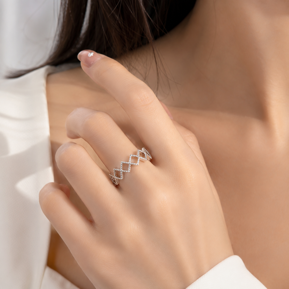 LumiJoy Minimalist Geometric Open Ring