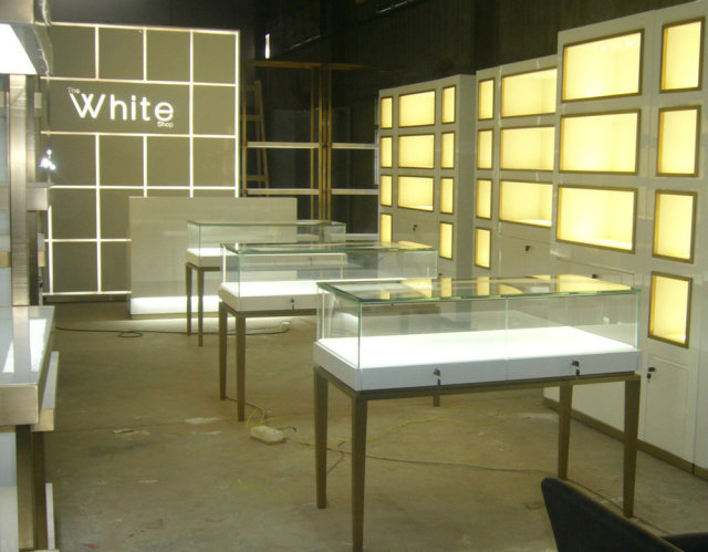 UAE Jewelry Stores Success Project One-Stop Service Customize Jewelry Showcases,Bestyledisplay,UAE Jewelry Stores Success Project One-Stop Service Customize Jewelry Showcases