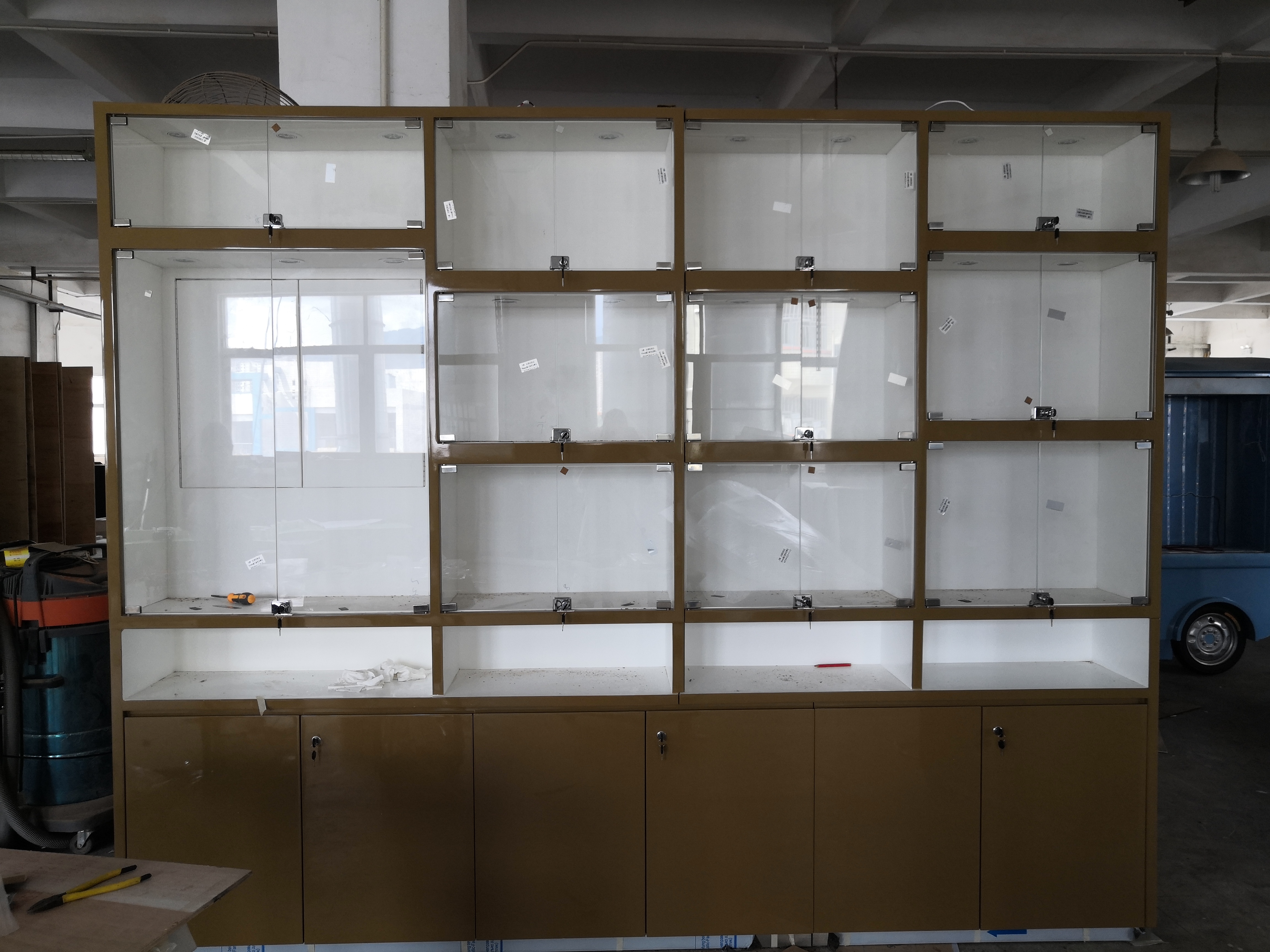 Custom L‑Shaped Jewelry Display Cabinet | Glass Showcases with Storage Base,Bestyledisplay,Custom L‑Shaped Jewelry Display Cabinet | Glass Showcases with Storage Base