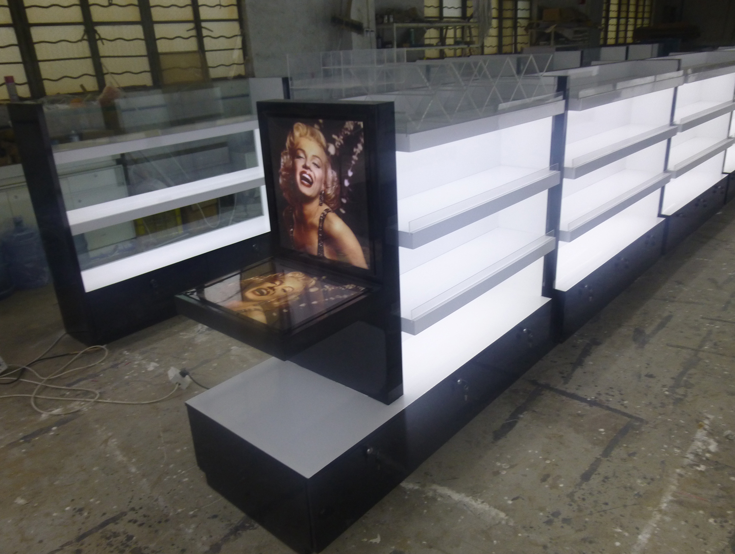 Custom Full Cosmetic Shop Display Fixtures Makeup Shop Display Counters & Island Shelving,Bestyledisplay,Custom Full Cosmetic Shop Display Fixtures Makeup Shop Display Counters & Island Shelving